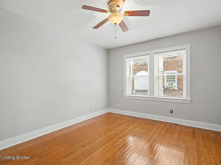 4411 Southern Pkwy #1 — Photo 10