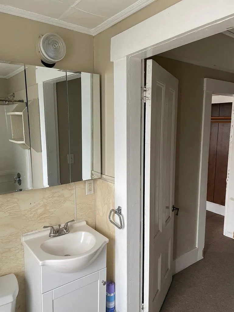 2 bed, $1,650 — Photo 4