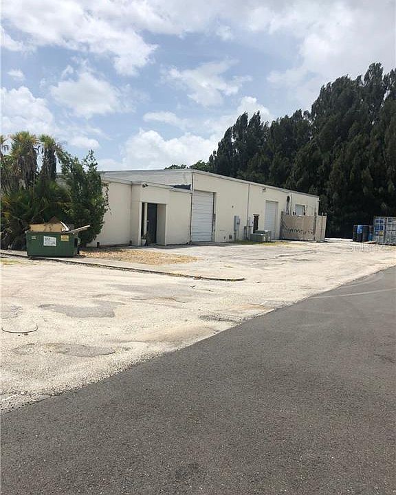 2nd image of 2211 Industrial Blvd