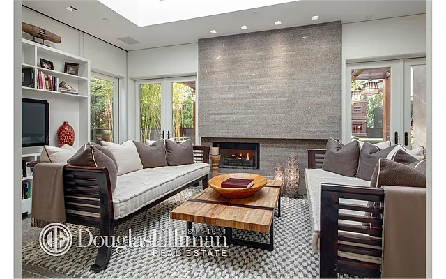 Sold by Douglas Elliman | media 4