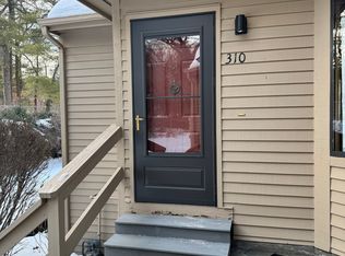 Lake Point, Hamden, CT 06517