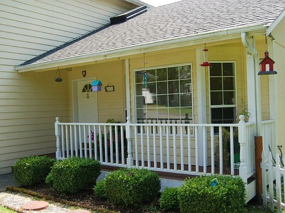 2nd image of 3004 46th Street Ct NE