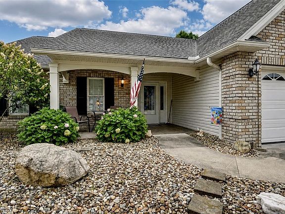 2nd image of 5232 Oriole Ct