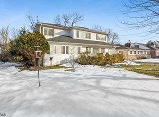 12 (14) Dale Drive, West Orange Twp., NJ 07052