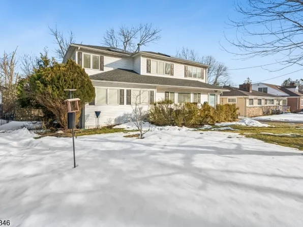 12 (14) Dale Drive, West Orange Twp., NJ 07052