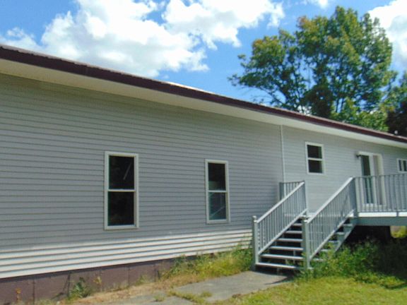2nd image of 17 Edwards Street