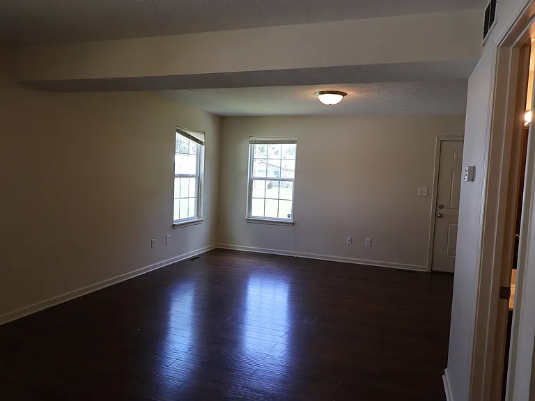 1427 Sycamore St #1 — Photo 18