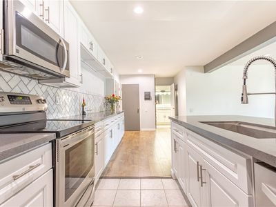 5460 White Oak Ave UNIT H305, Los angeles, CA, 91316