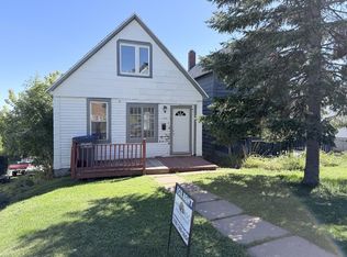 810 E 7th St, Duluth, MN 55805