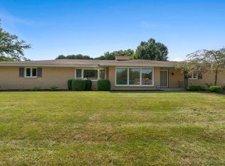 1270 Roxbury Close, Rockford, IL 61107