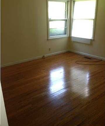 5th image of 190 Spencer Dr