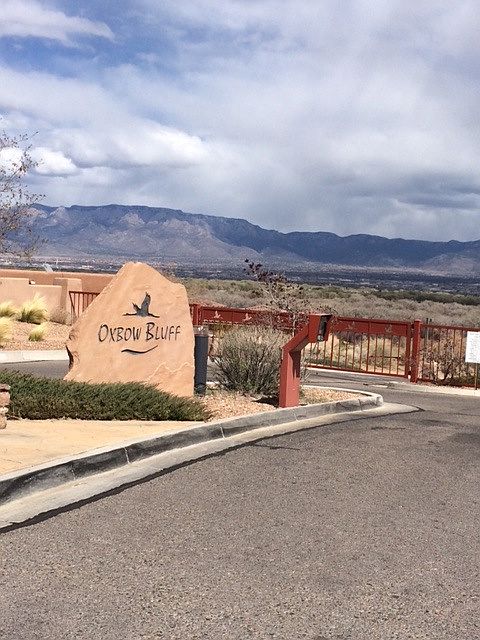 Entrance to Gated Communiy