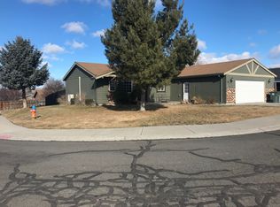 56 SE L St, Madras, OR 97741