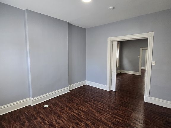 3rd image of 3420 Dunnica Ave #1F
