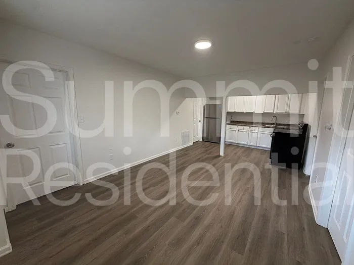 327 Laclede St #B — Photo 3