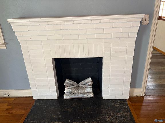 3rd image of 1511 10th Ave SE