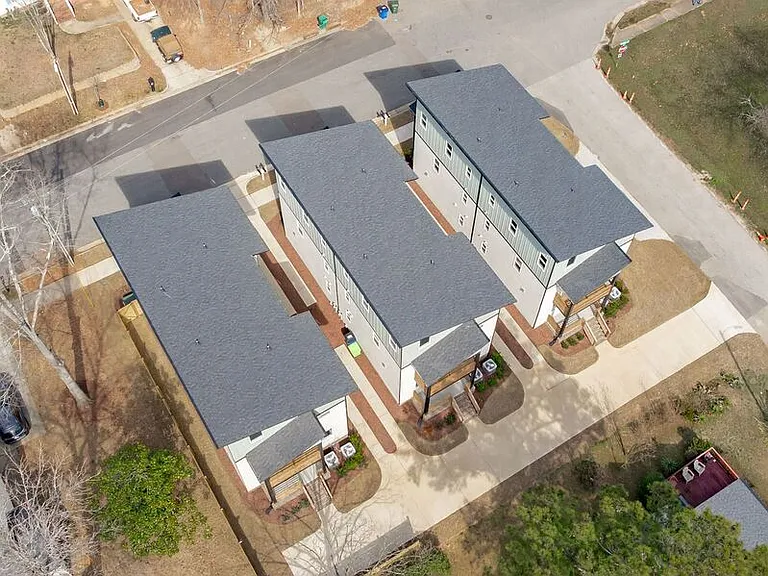 1316 E Lenoir St — Photo 36