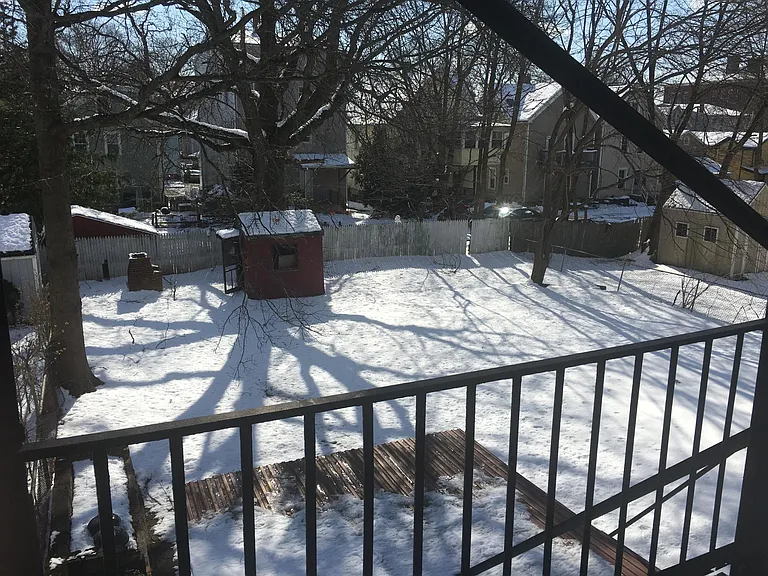 117 Nicoll St #2 — Photo 3