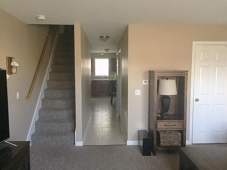 97 Rowley St — Photo 5