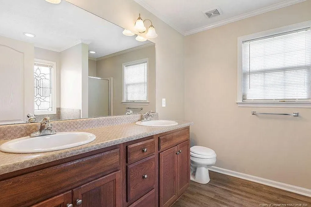 106 Carolina Oaks Cir — Photo 2