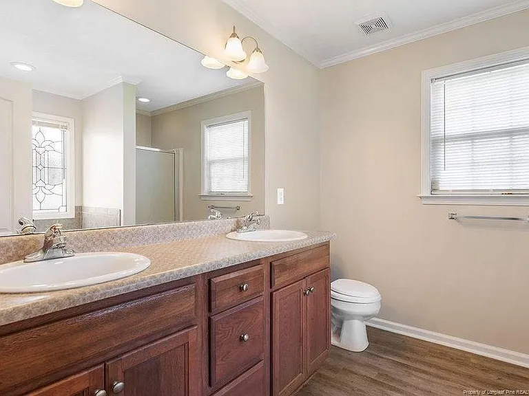 106 Carolina Oaks Cir — Photo 2