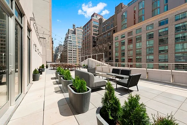 Rented by Douglas Elliman | media 17