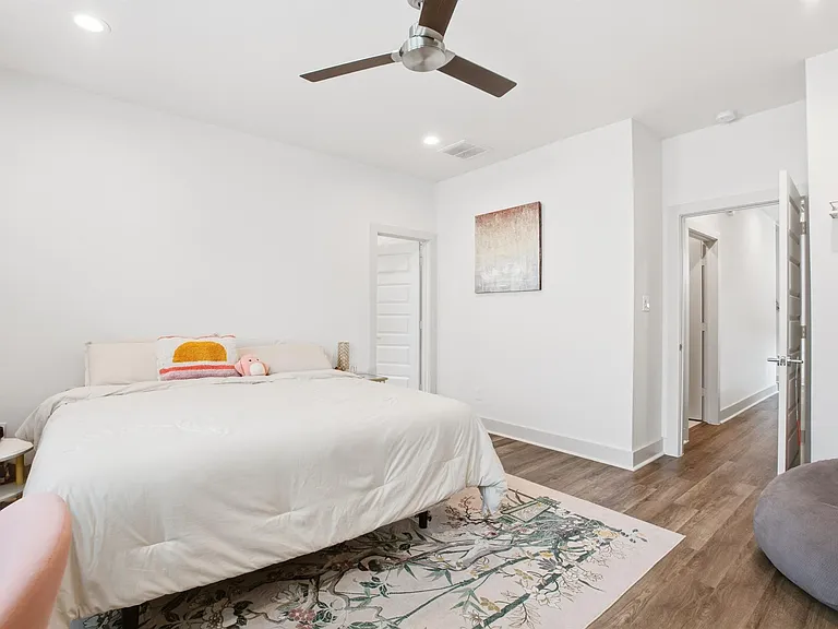 4408 Santorini Ln — Photo 15