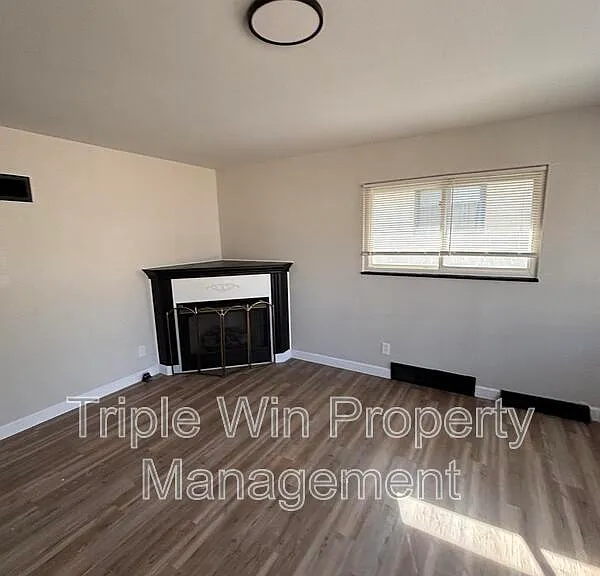 7932 La Belle St — Photo 4