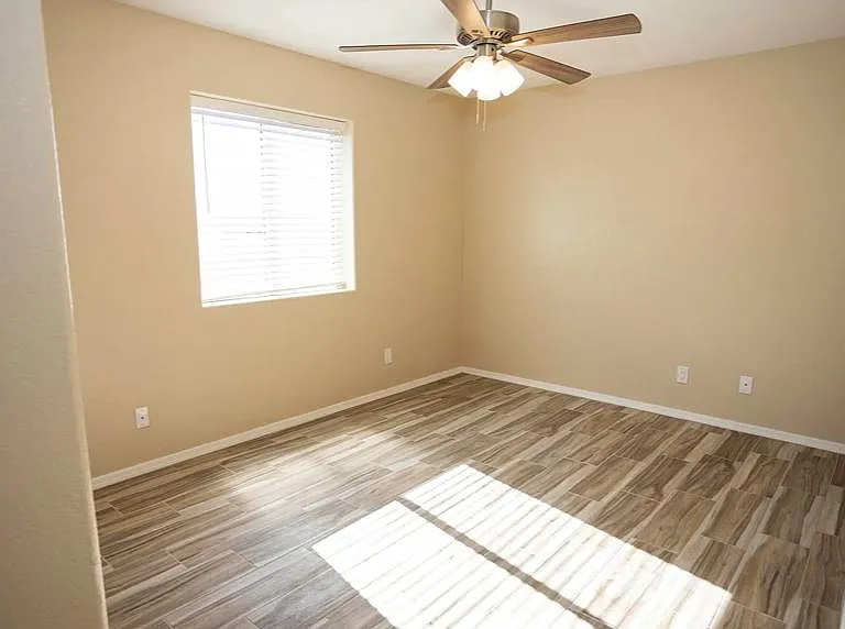 3011 McCulloch Blvd N — Photo 13