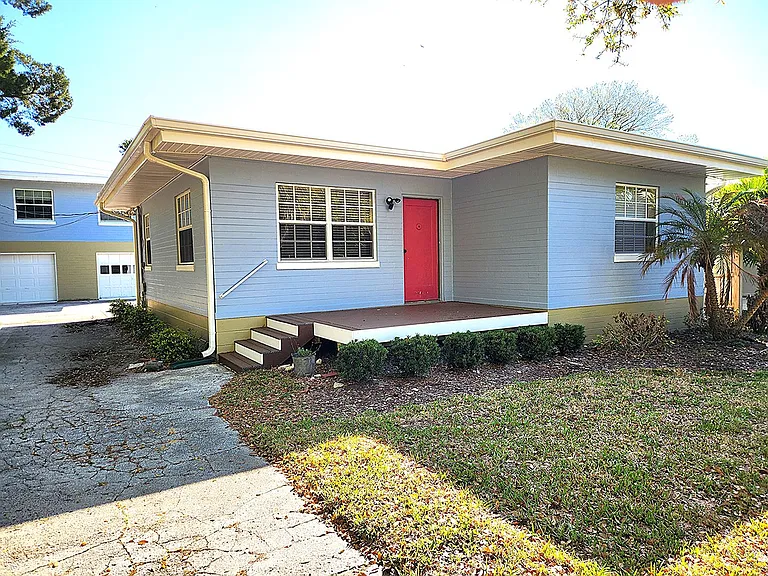 733 Buena Vista Ave — Photo 3