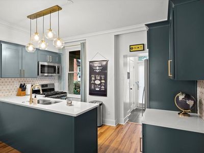 982 Highland St, Columbus, OH, 43201