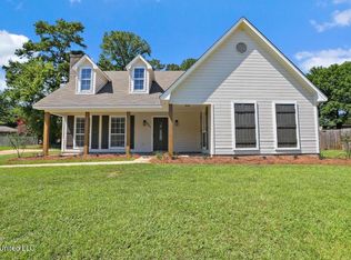 2863 Sycamore Cv S, Pearl, MS 39208