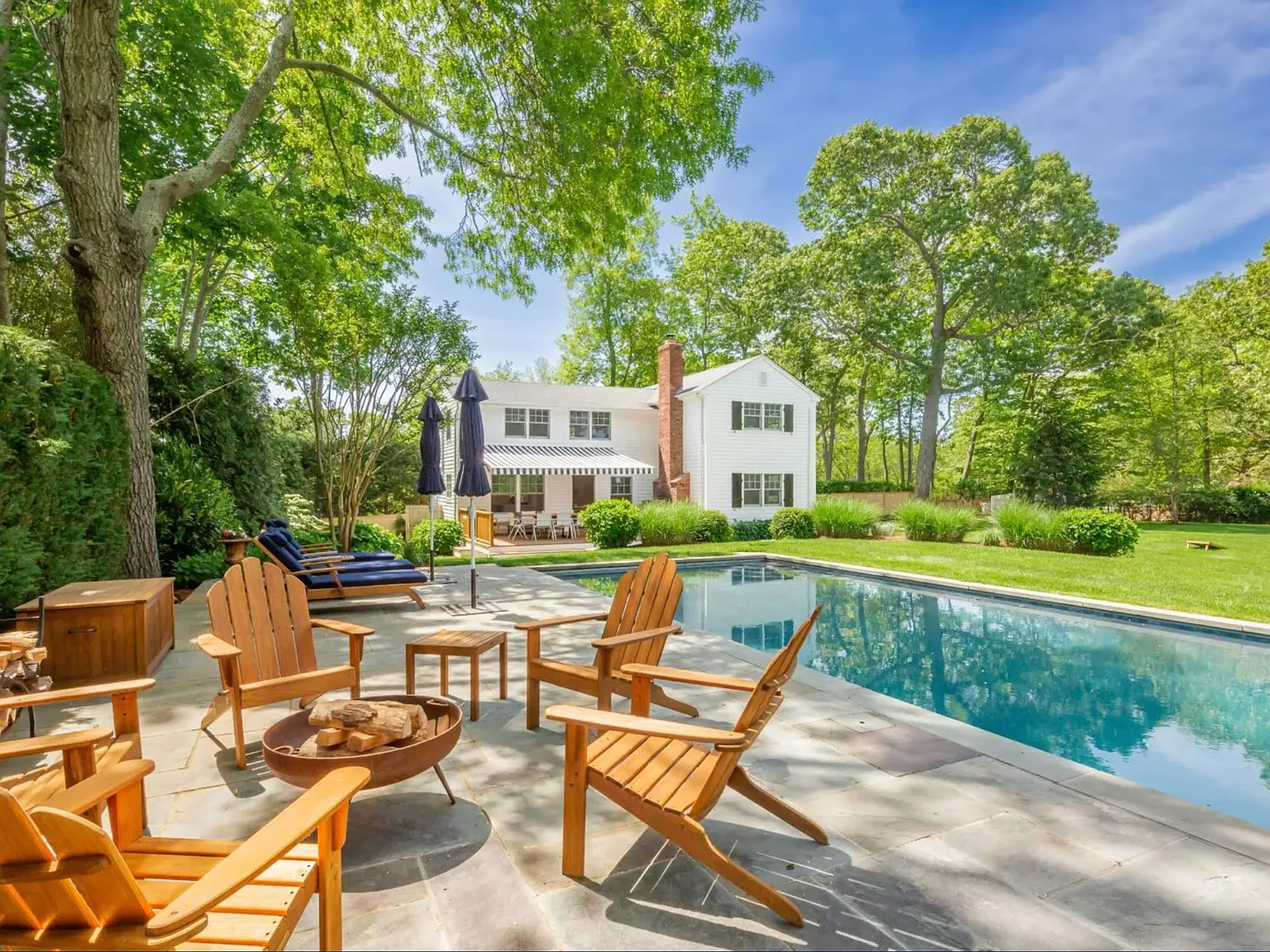 Sag Harbor Village Three Bedroom and Cottage and Pool — Photo 1