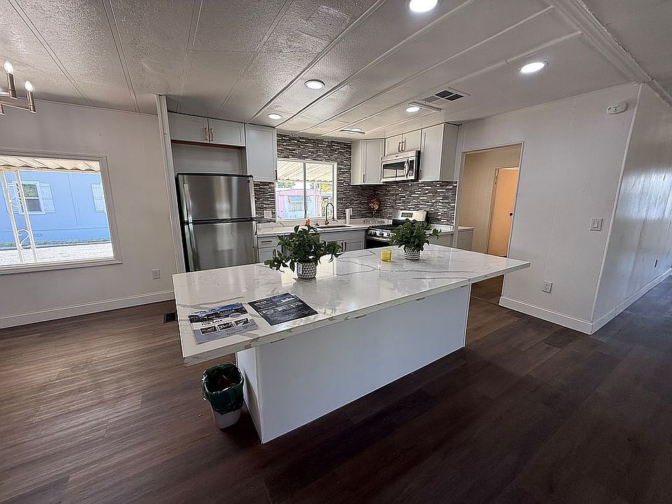 1st image of 852 E Grangeville Blvd #26