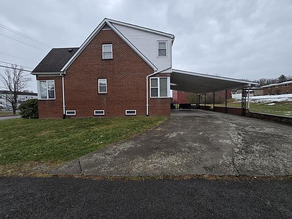 3rd image of 5 McKees Creek Rd