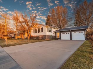 1714 Symons St, Laramie, WY 82070
