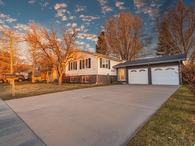 1714 Symons St, Laramie, WY, 82070