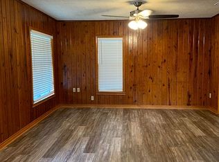 211 Mill St, Lone Oak, TX 75453