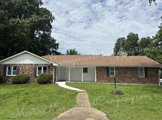 201 W Walnut St, Green Ridge, MO 65332