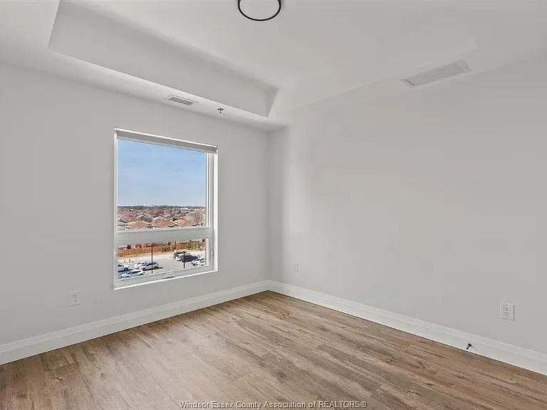 4775 Walker Rd #609 — Photo 23