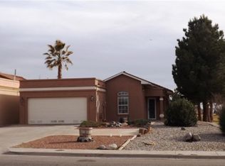 358 Desert Lakes Rd, Alamogordo, NM 88310
