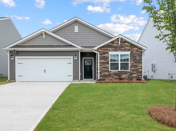 1227 Saginaw Ct, Woodruff, SC 29388