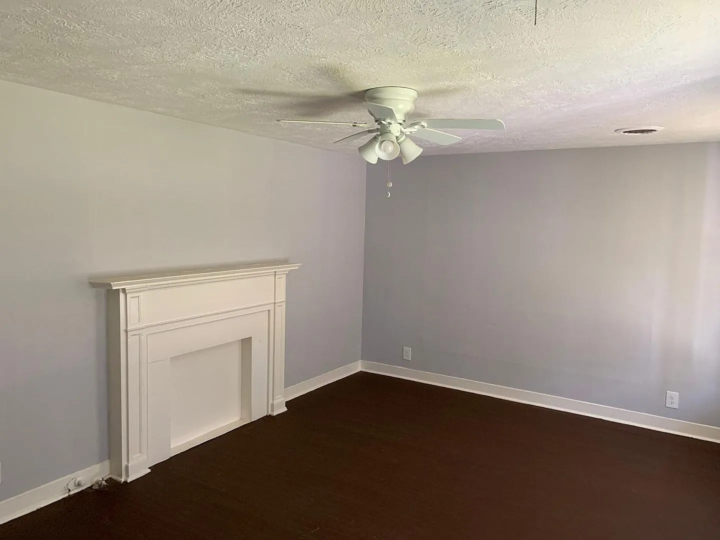 1875 Trinidad St - 4 Bedroom House — Photo 4