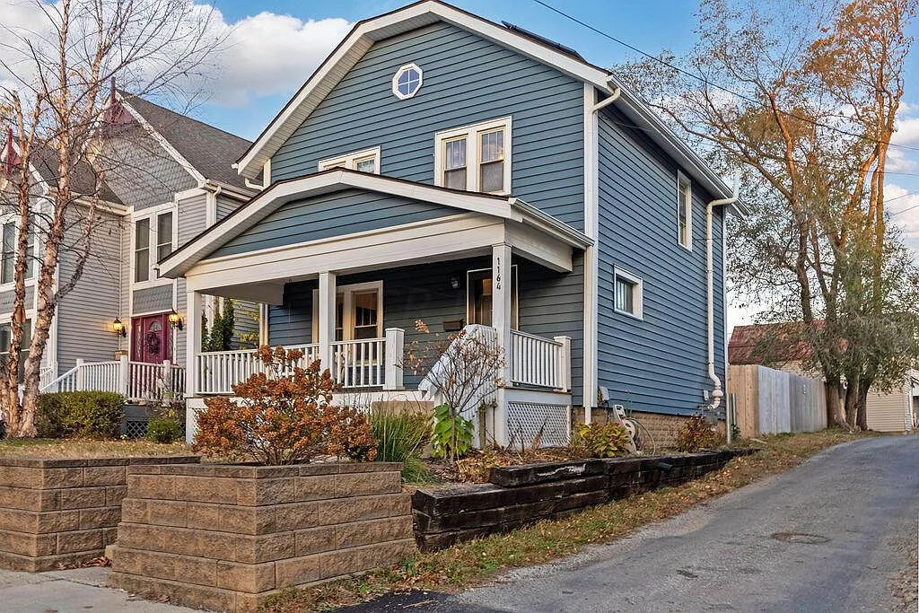 1164 Perry St photo 1