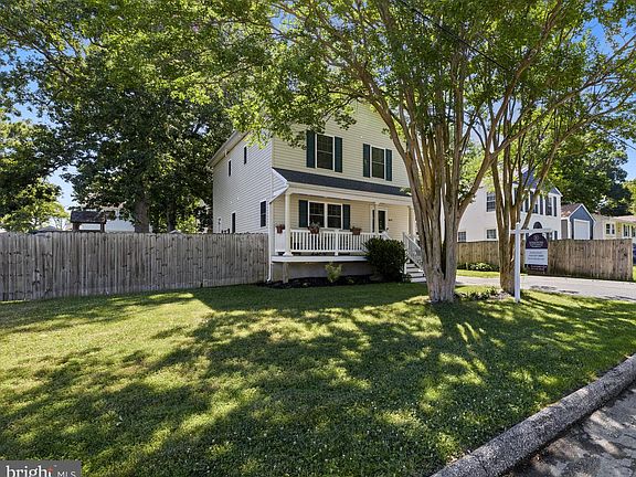 5th image of 1635 Fairhill Dr