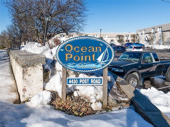 2nd image of 4430 Post Rd APT 62E