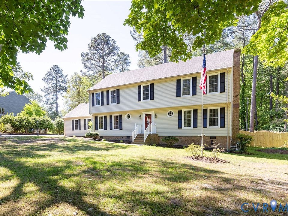1st image of 13065 Riverside Ct