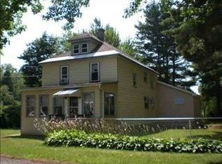 222 Clayton Rd, Schenectady, NY 12304