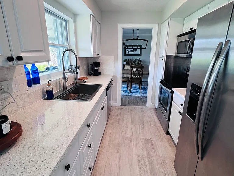 13926 Sunset Dr — Photo 6