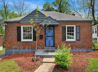 5212 Fletcher St, Saint Louis, MO 63136